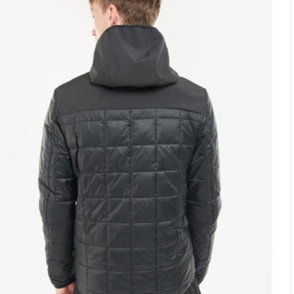 BARBOUR STRIDE HOODED LIGHTWEIGHT QUILTED JACKET MSRP$280 British Classic Great - Picture 12 of 12